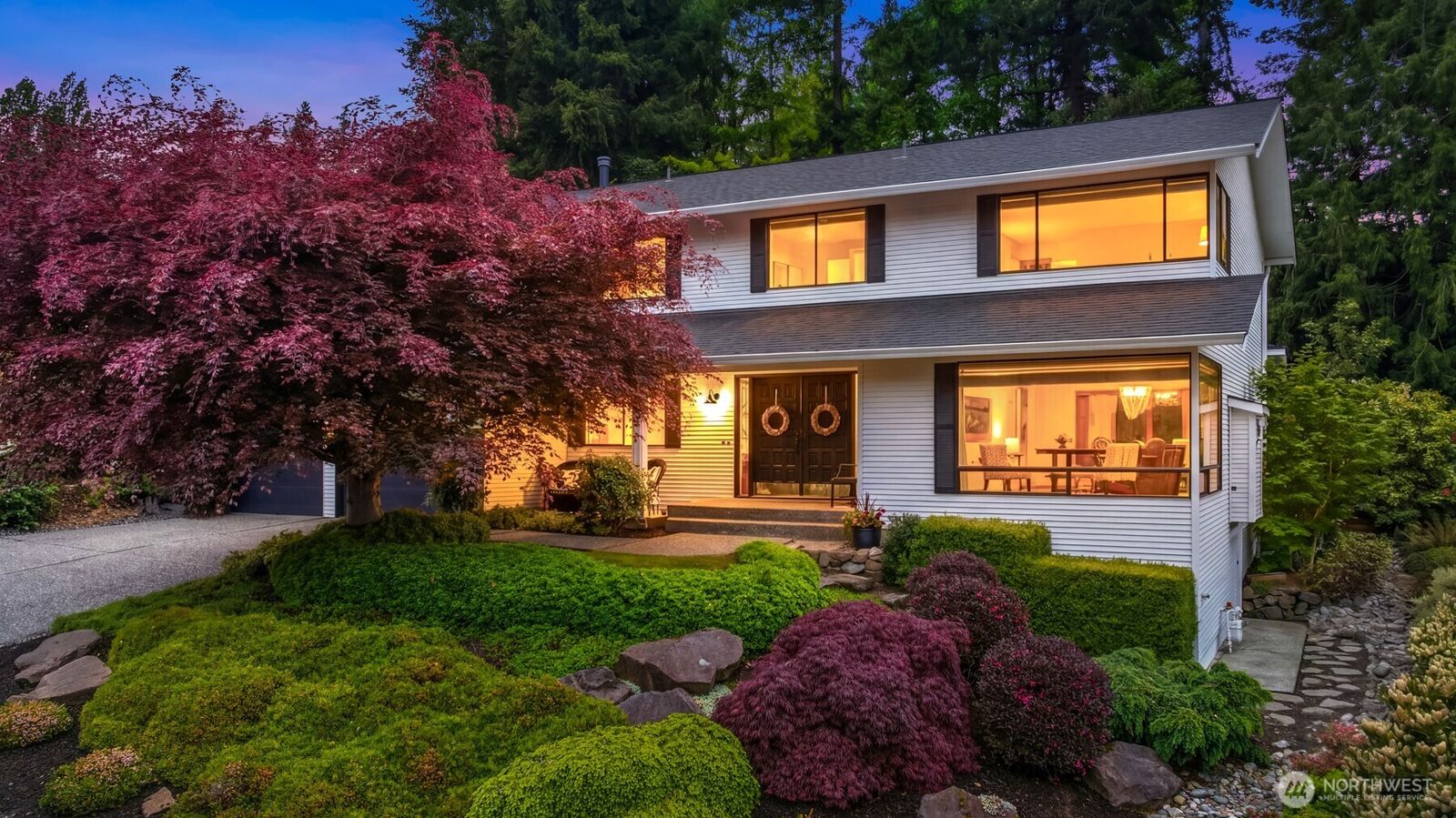 Property Photo: 18520 NE 19th Place WA 98008