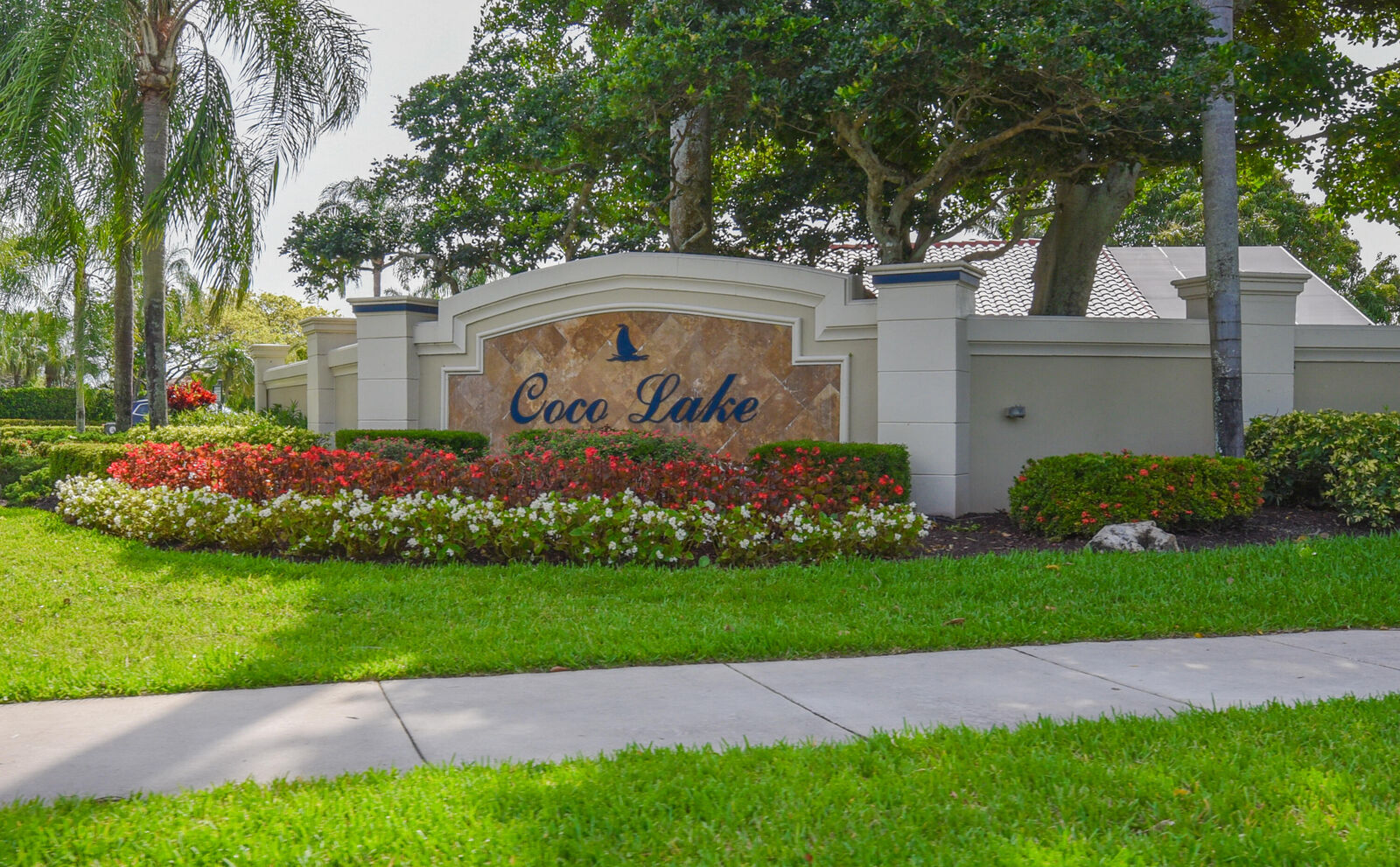 Property Photo:  3648 Coco Lake Drive  FL 33073 