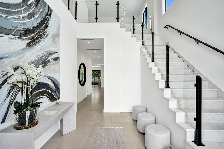 Property Photo: 235 NE 11th Street FL 33444