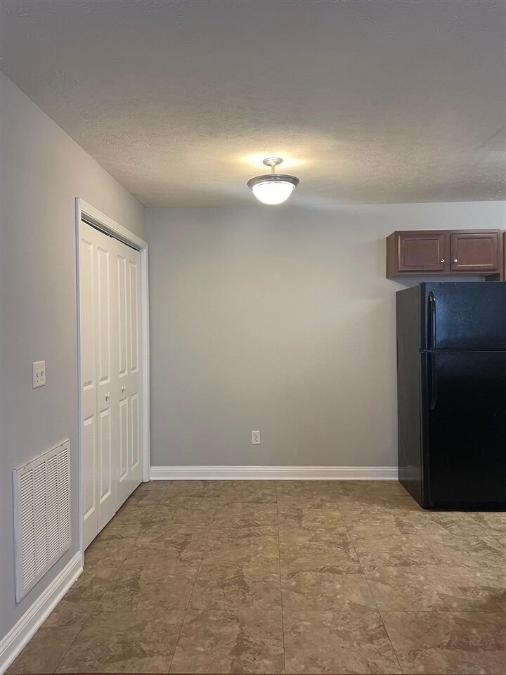 Property Photo:  415 &Amp 429 Upper Stone Avenue  KY 42101 
