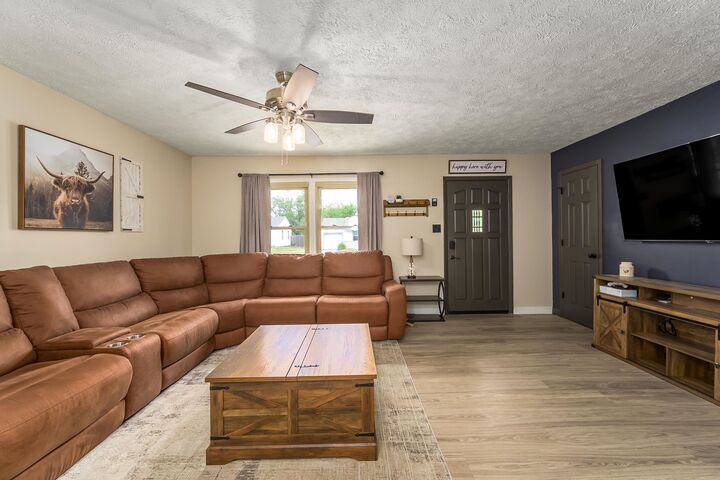 Property Photo:  1227 W 19th Ave  KS 67502-3511 