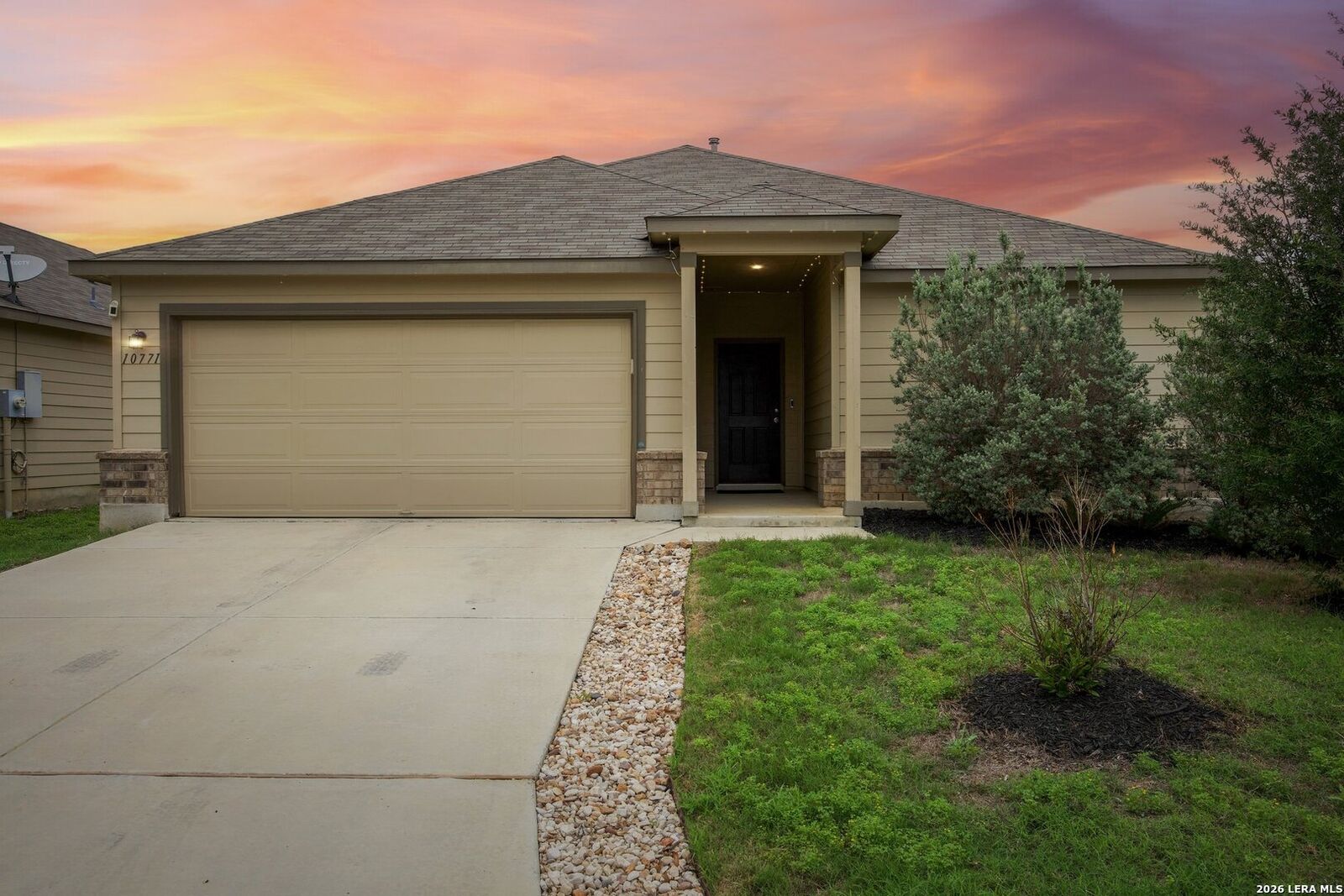 Property Photo:  10771 Francisco Way  TX 78109 