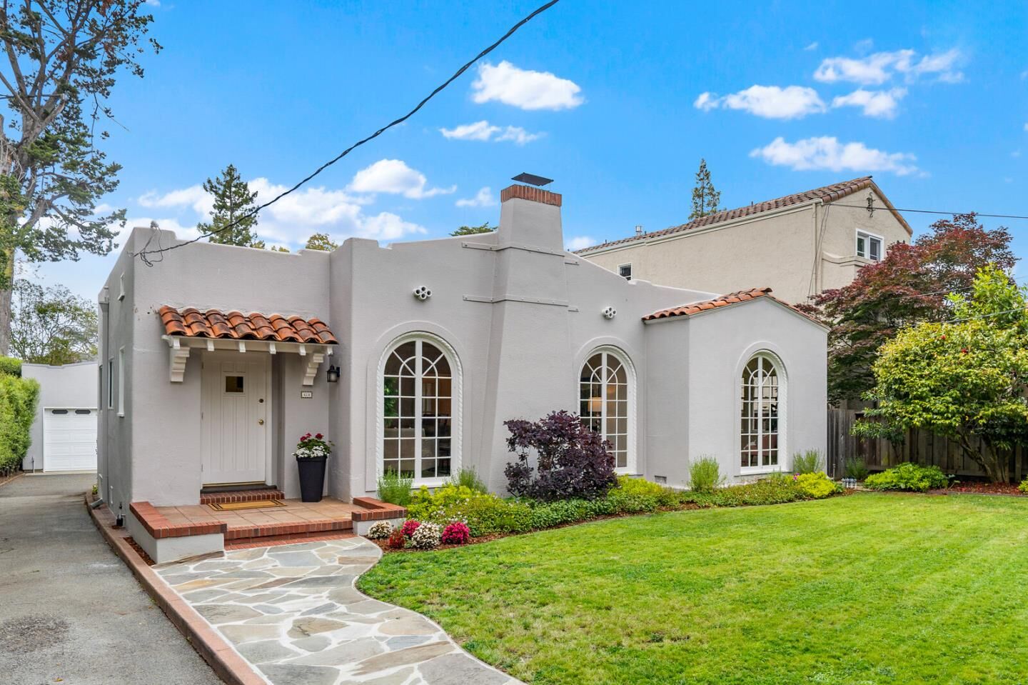 Property Photo:  424 Hurlingham Avenue  CA 94402 