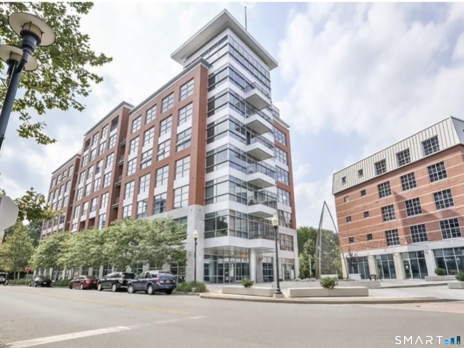 Property Photo:  33 North Water Street 604  CT 06854 