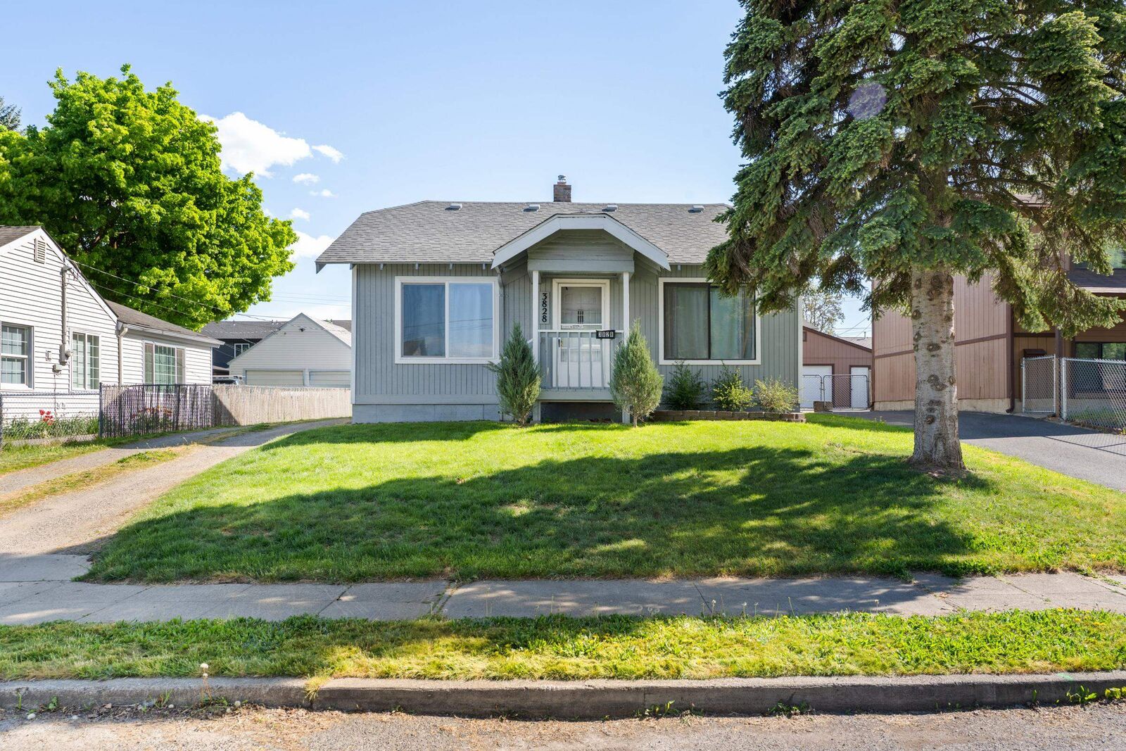 Property Photo:  3828 E 26th Ave  WA 99223 