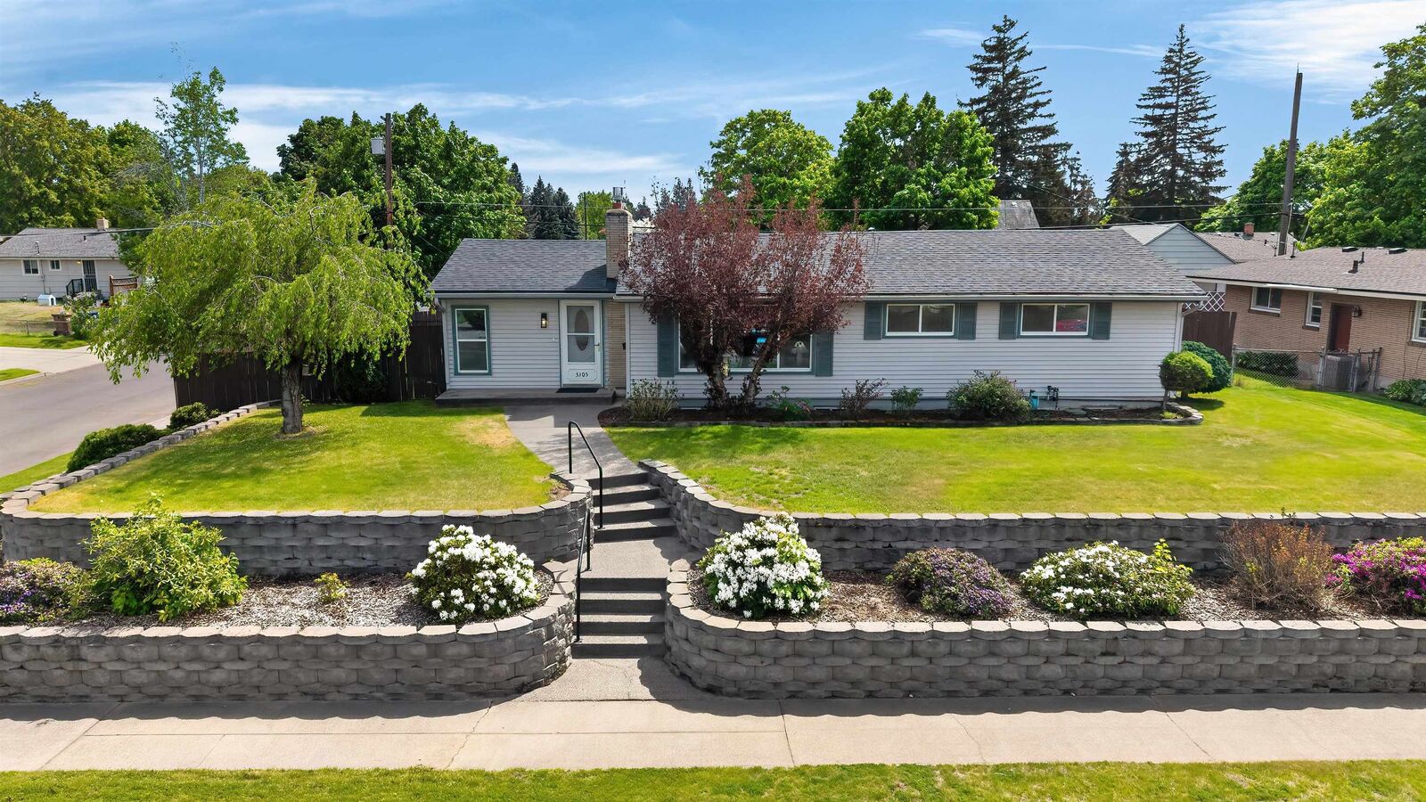 Property Photo:  3105 W Eloika Ave  WA 99205 