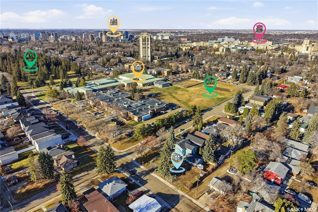Property Photo:  1401 Colony Street  SK S7N 0S8 