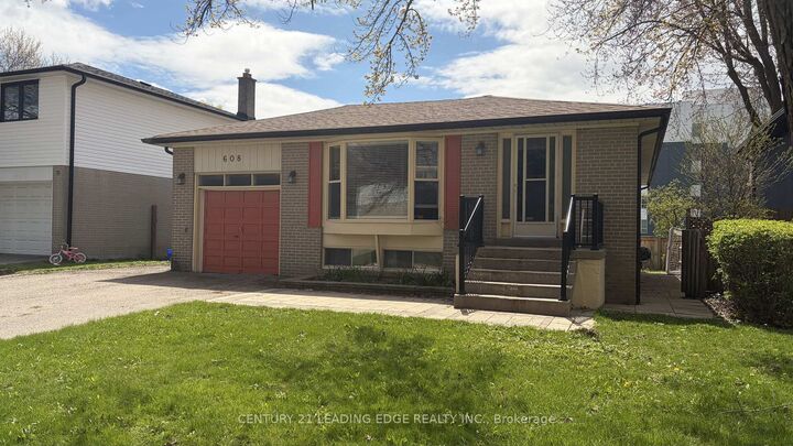 Property Photo:  608 Rupert Avenue  ON L4A 1W1 