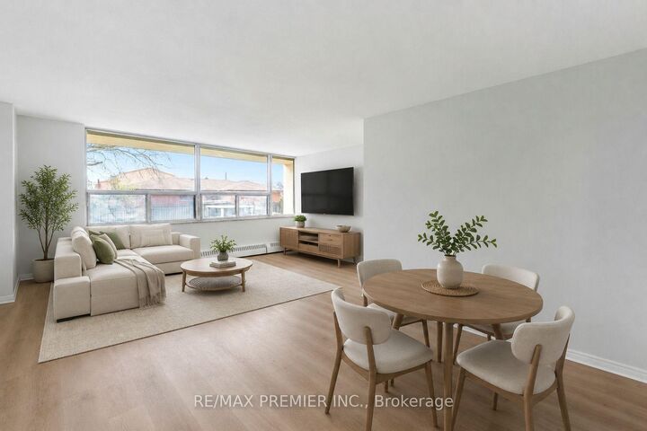 Property Photo: 5 Frith Road 105 ON M3N 2L5