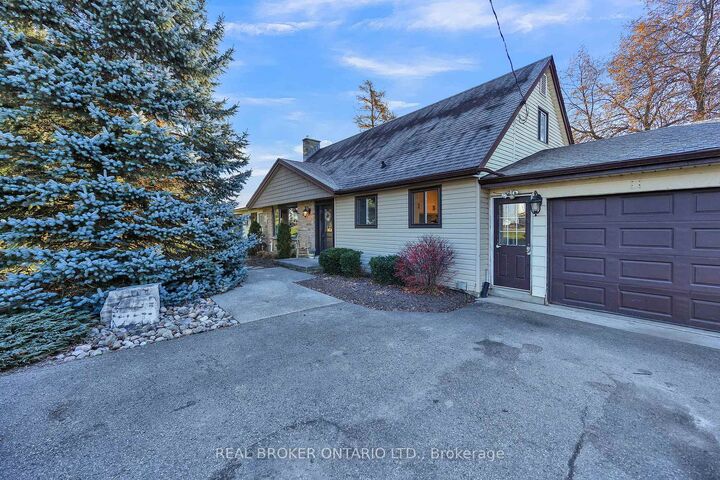 3766 Lobsinger Line — photo 1