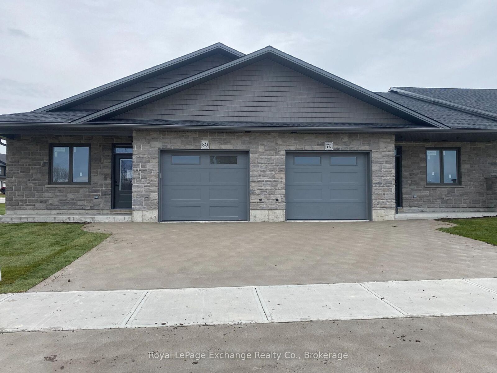 Property Photo: 20 Mercedes Crescent ON N2Z 1G8