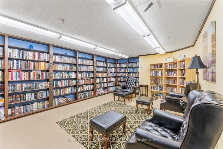 50 Richmond Street E 635 — photo 1