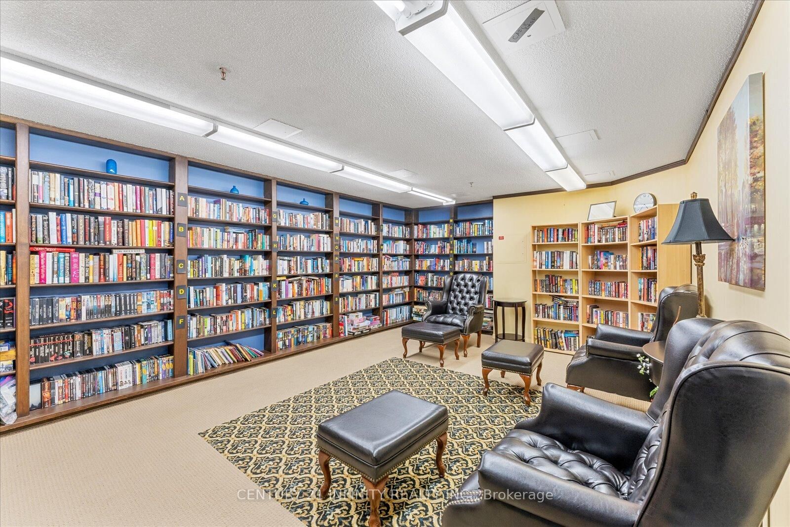 Property Photo: 50 Richmond Street E 635 ON L1G 7C7