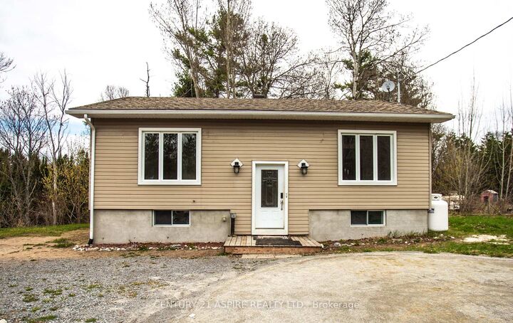 84 Sandy Beach Road — photo 1