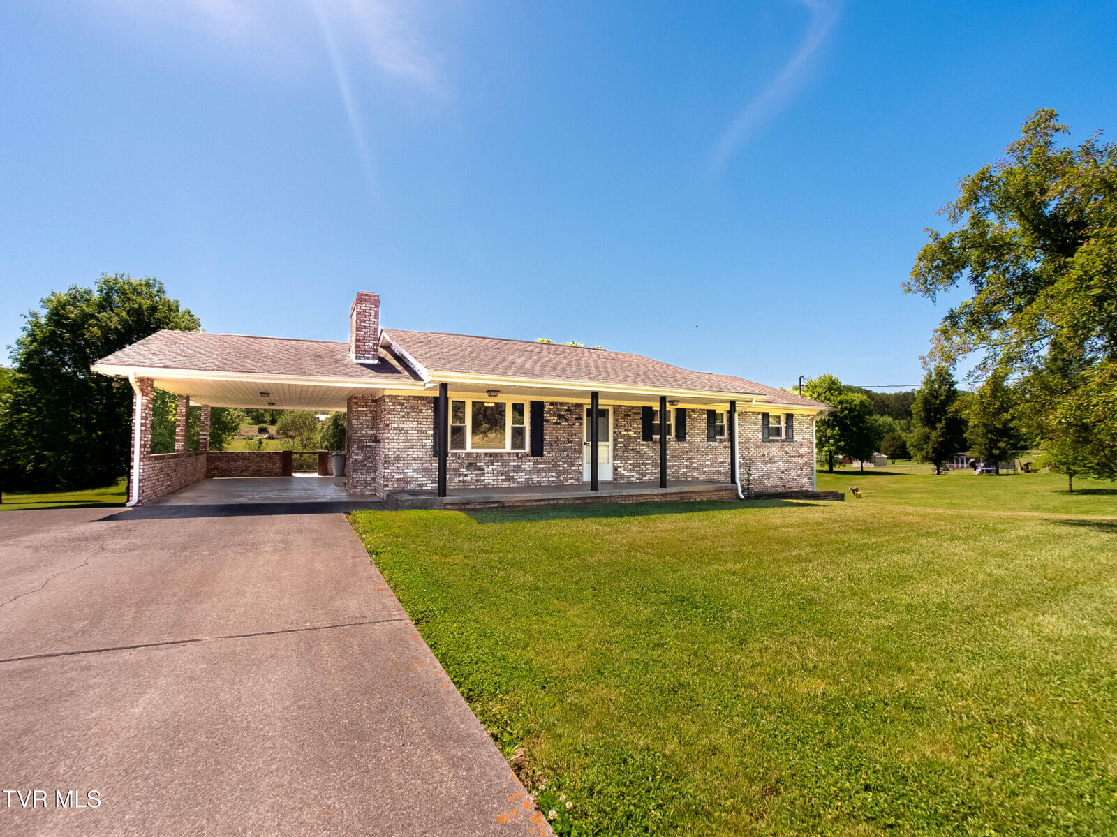 Property Photo:  156 Pyne Hills Drive  TN 37857 
