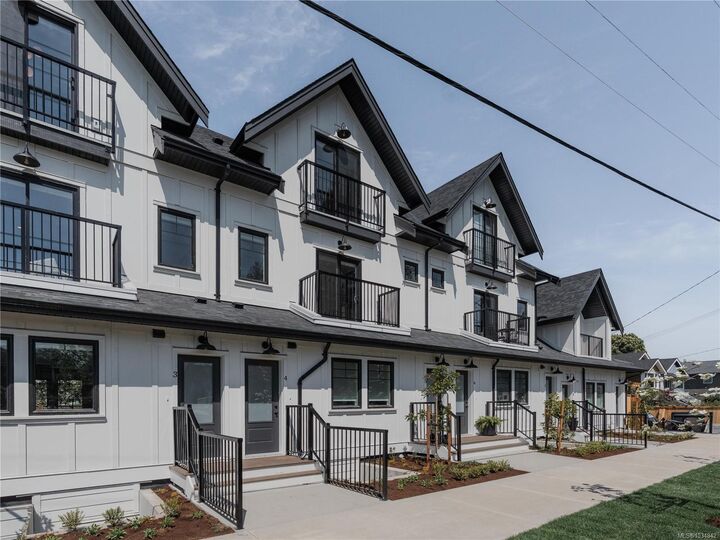 Property Photo:  1830 Allenby St 8  BC V8R 3B7 