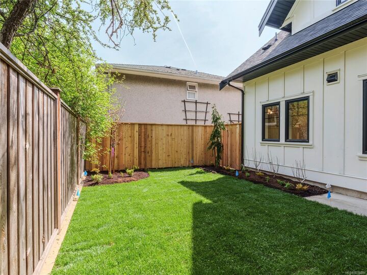Property Photo: 1830 Allenby St #8 BC V8R 3B7