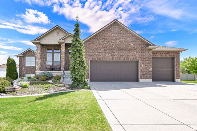 Property Photo:  3724 S 3050 W  UT 84401 