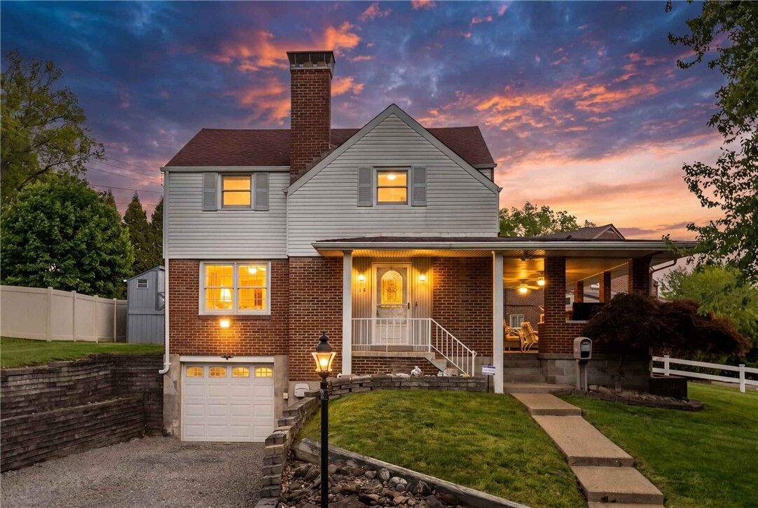Property Photo:  118 Tillotson Cir  PA 15237 