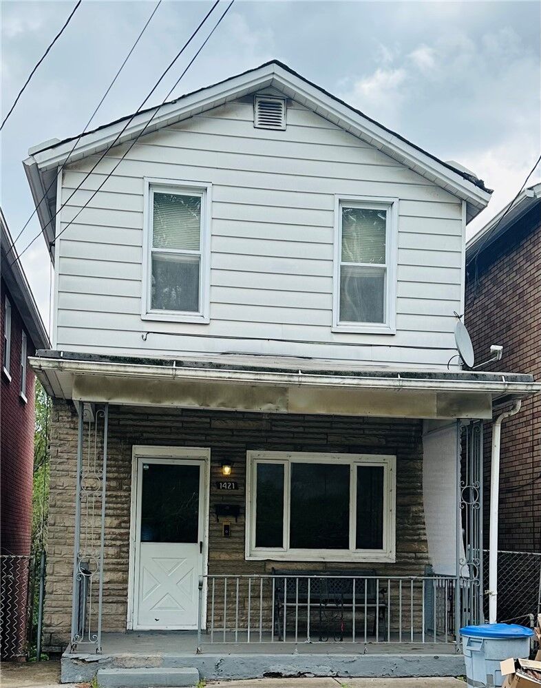 Property Photo: 1421 Ridge Ave PA 15104