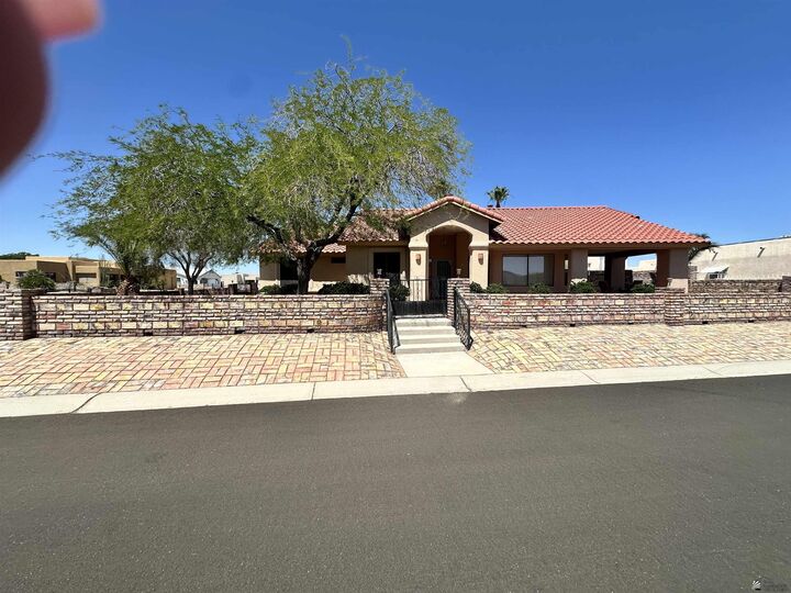 Property Photo: 14186 E 51 Pl AZ 85367