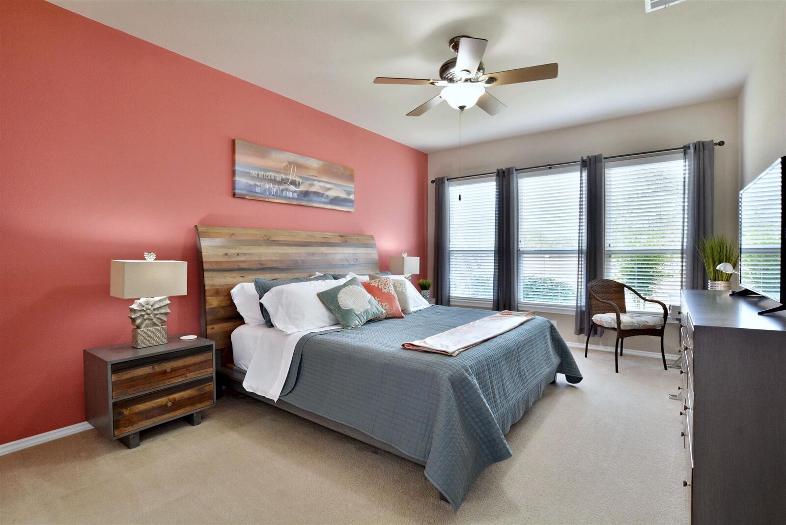 Property Photo:  247 Bonham Loop  TX 78633 
