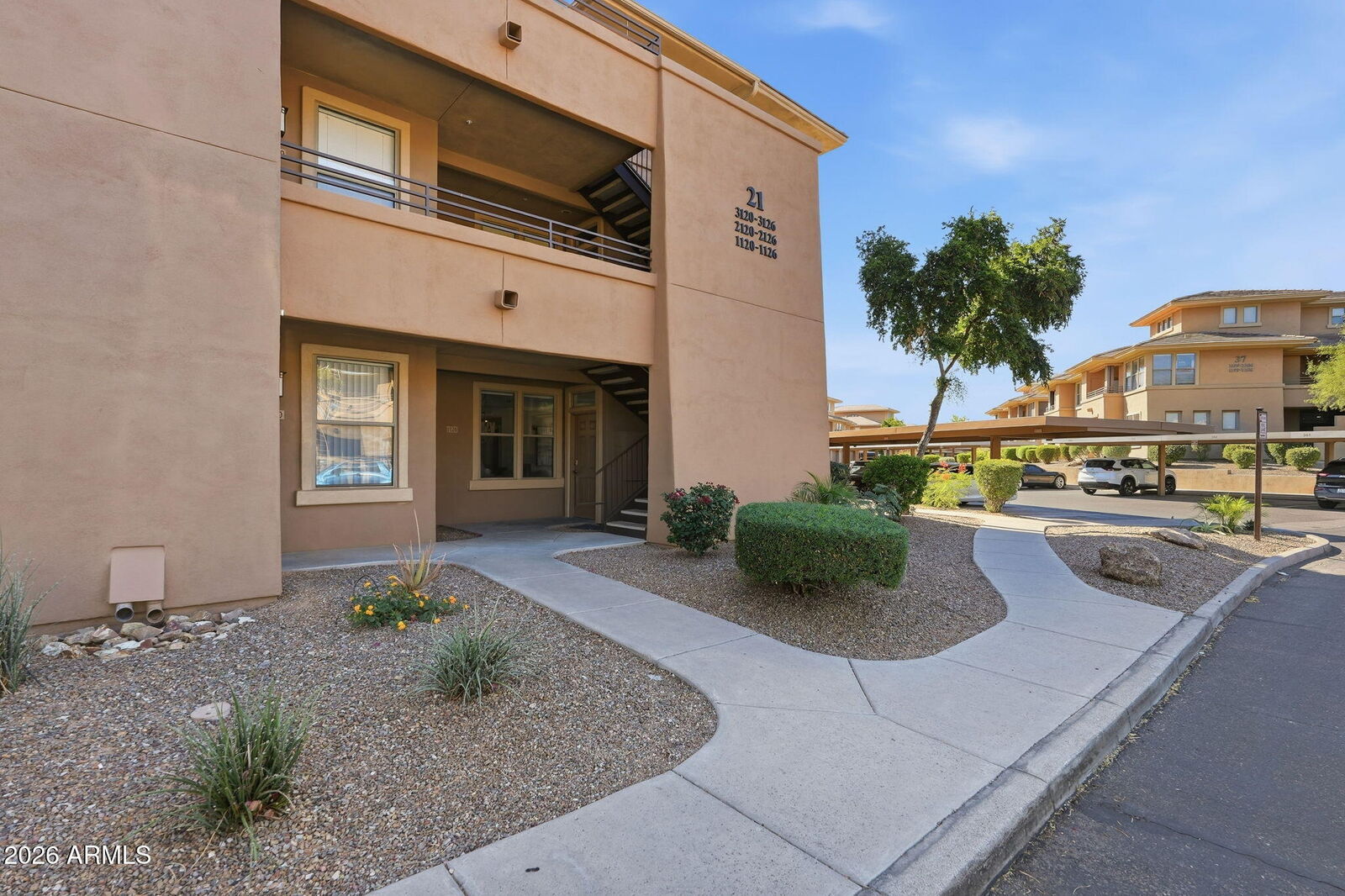 Property Photo:  20100 N 78th Place 1126  AZ 85255 