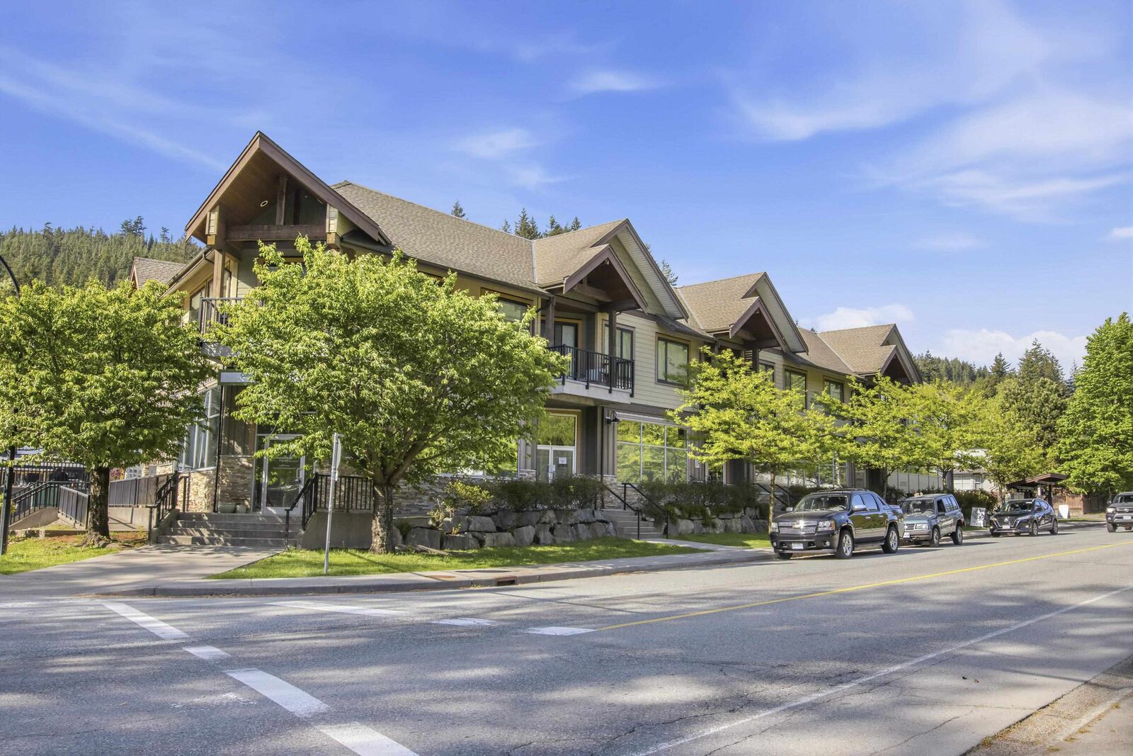 Property Photo:  1909 Maple Drive 208  BC V8B 0T1 