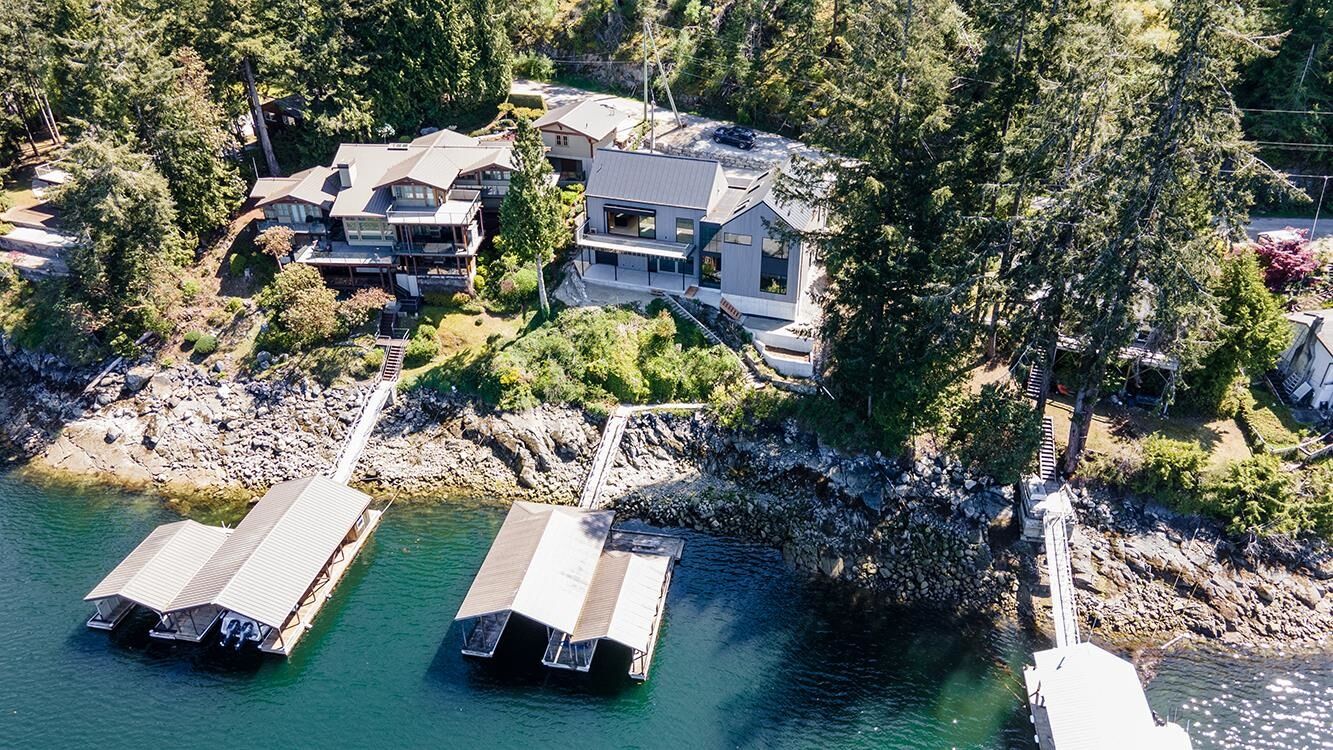 Property Photo: 4976 Johnstone Road BC V9Y 5L9