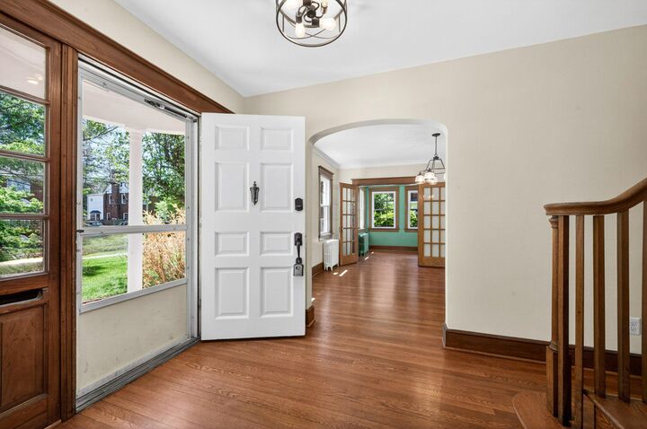 Property Photo:  3105 17th Street N  VA 22201 