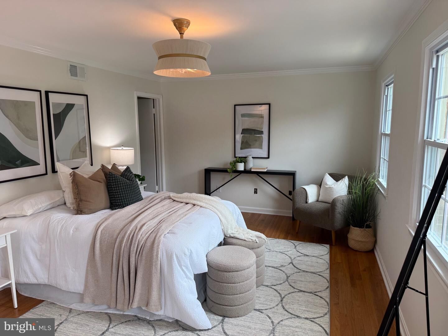 Property Photo:  7431 Hallcrest Drive  VA 22102 