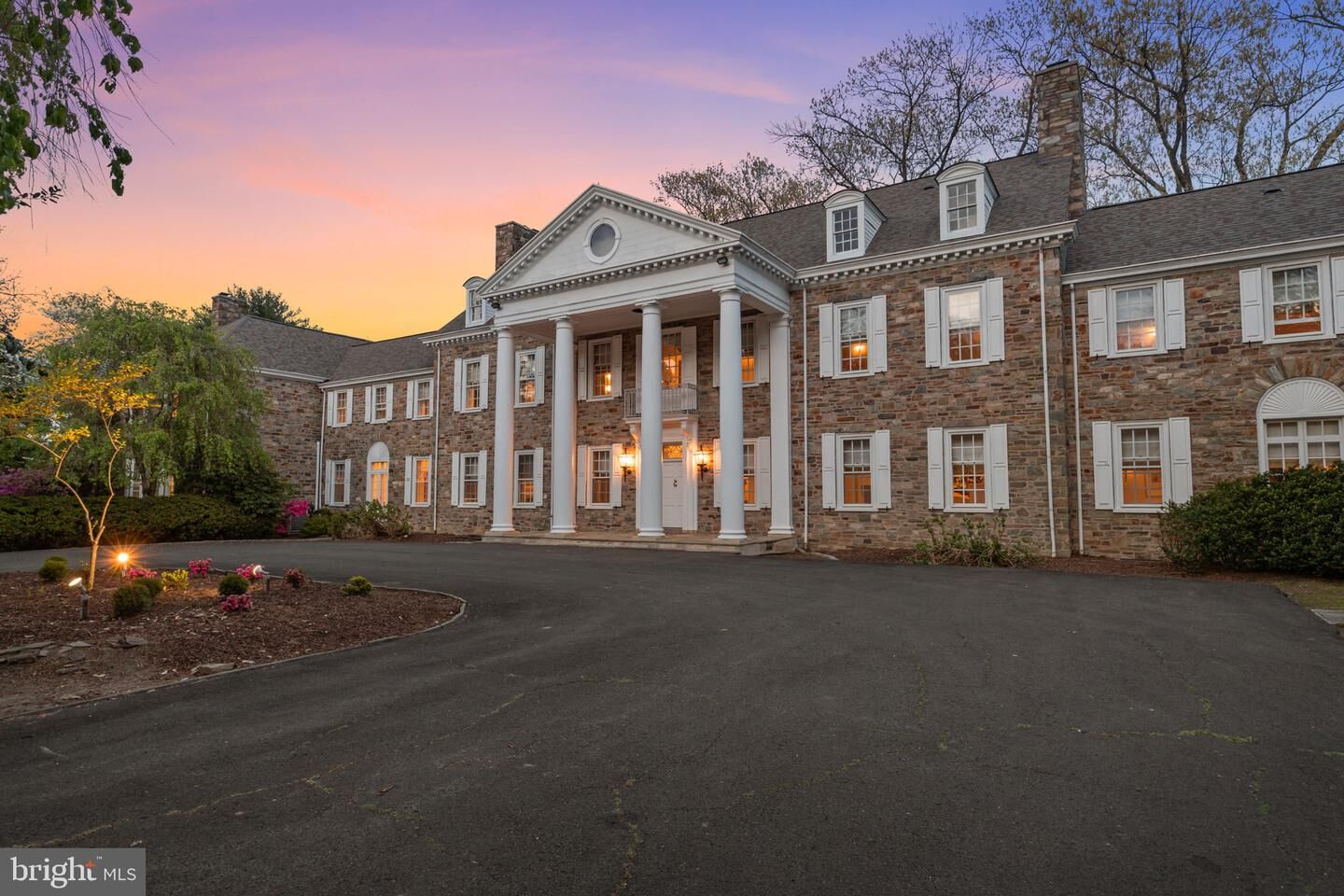 Property Photo:  1035 Wright Drive  PA 19006 
