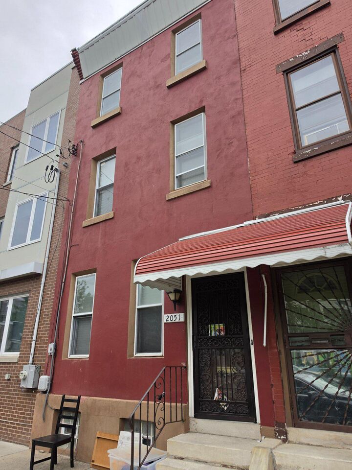 Property Photo:  2051 N 8th Street  PA 19122 