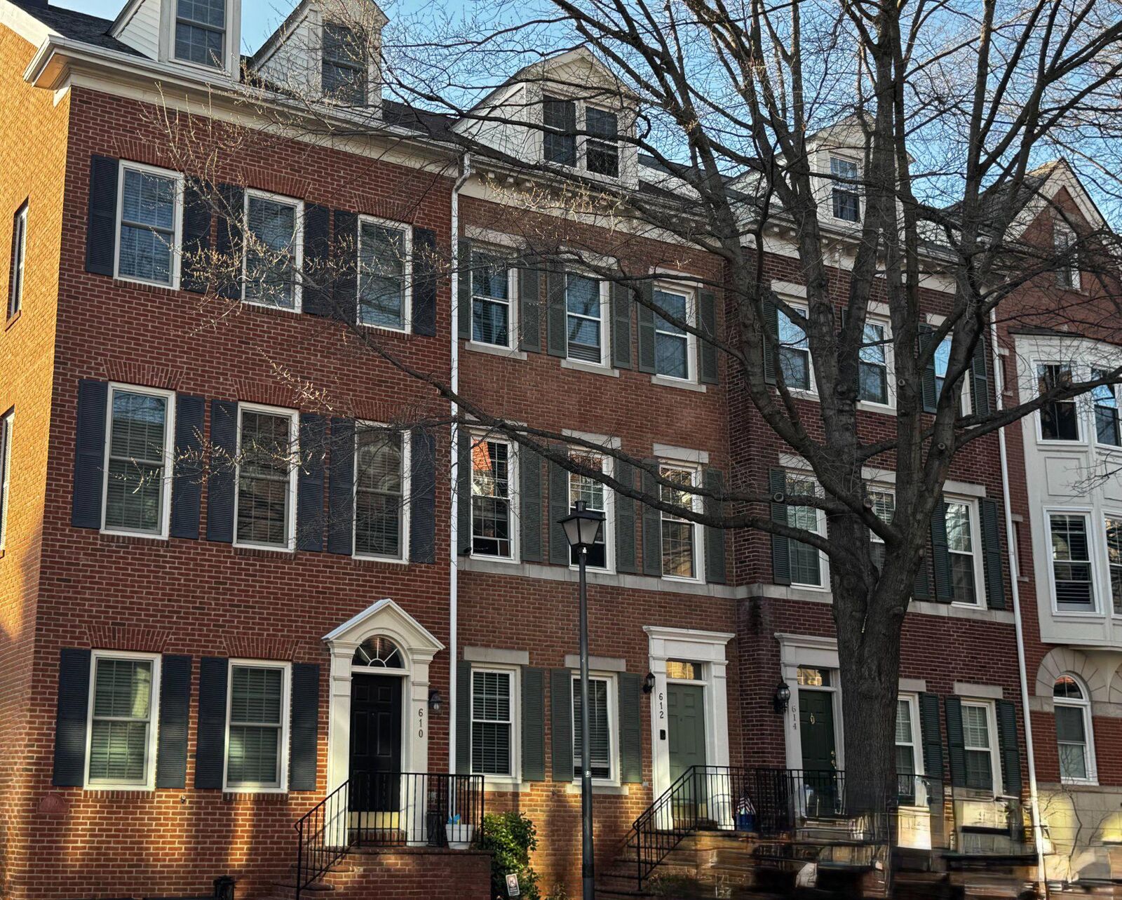 Property Photo:  612 N Pitt Street  VA 22314 
