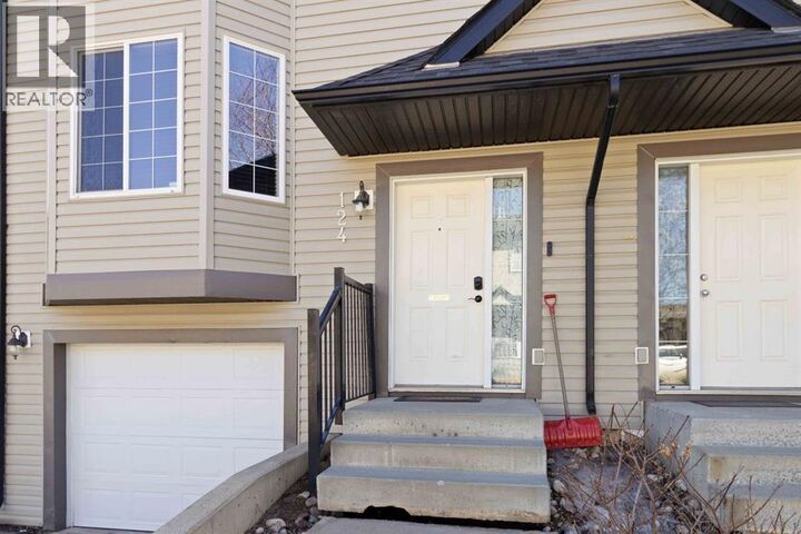 Property Photo: 124 Grizzly Bay AB T9K 2T4