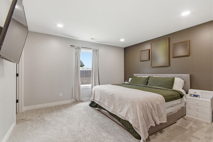 Property Photo:  415 E Burks St  MO 65284 