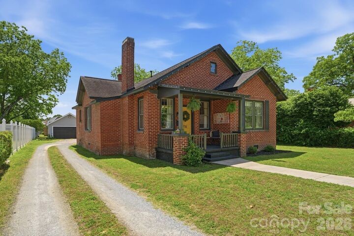 Property Photo:  116 Marion Street  SC 29710 