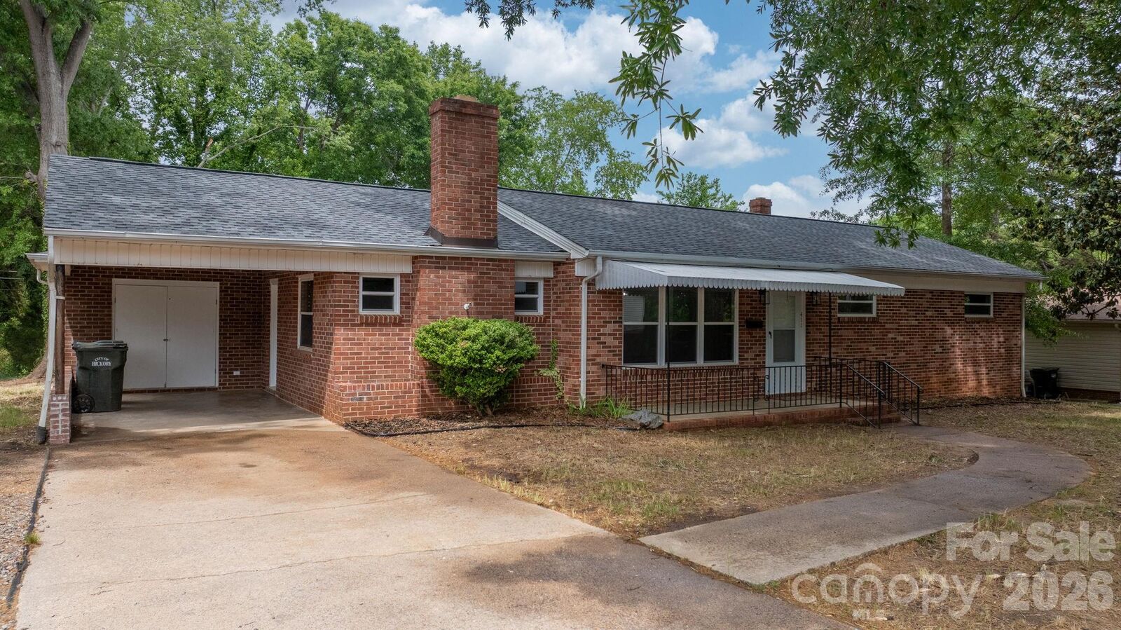 Property Photo:  411 20th Avenue NE  NC 28601 