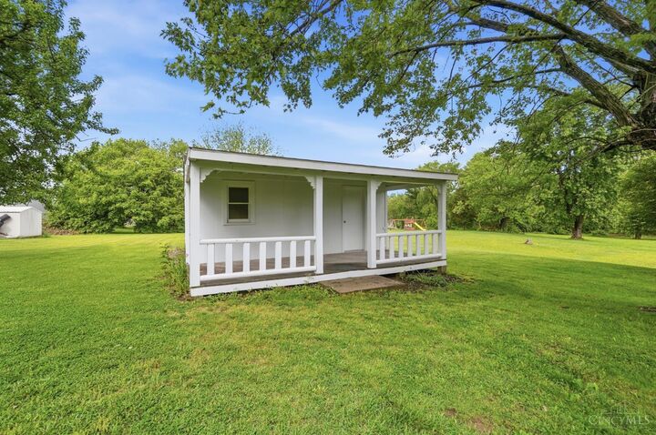 Property Photo: 5799 Shaker Road OH 45005
