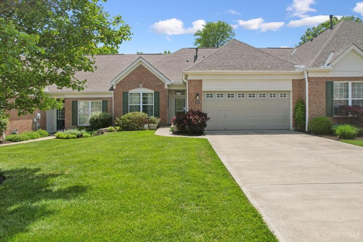 Property Photo: 4115 Woodsly Drive OH 45103