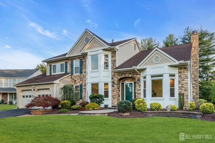 Property Photo:  14 Hancock Court  NJ 08536 