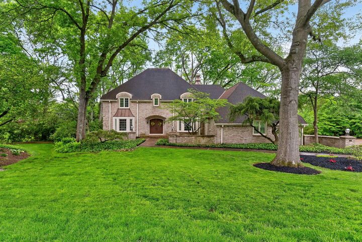 Property Photo:  3808 Beecham Court  OH 43220 