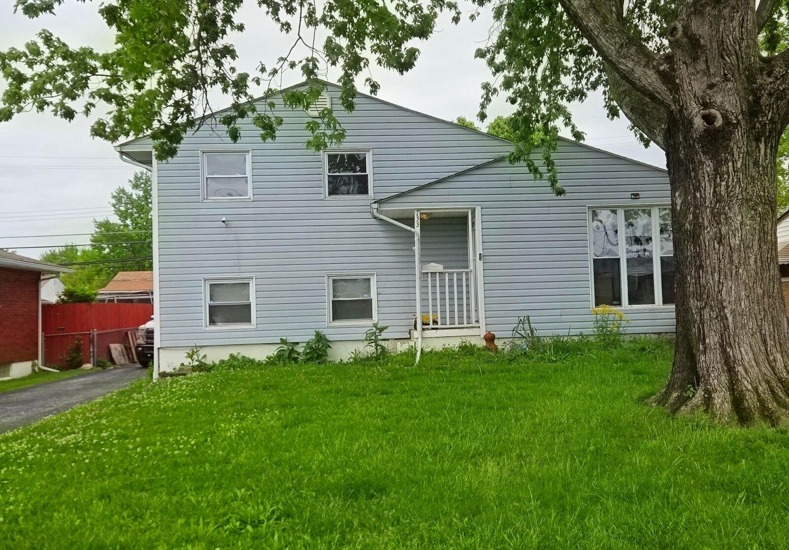Property Photo:  733 Glenmoor Drive  OH 43228 