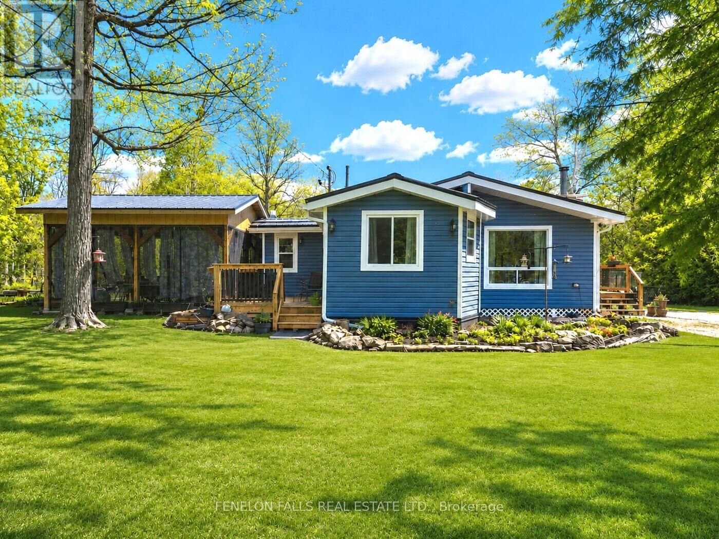 Property Photo:  117 Echo Bay Road South  ON K0M 1A0 