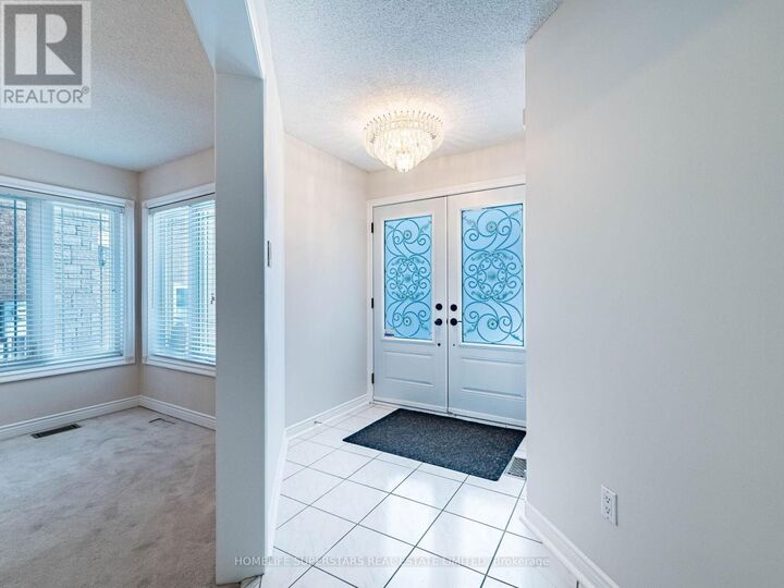 Property Photo:  54 Hollybush Street  ON L6R 1A6 