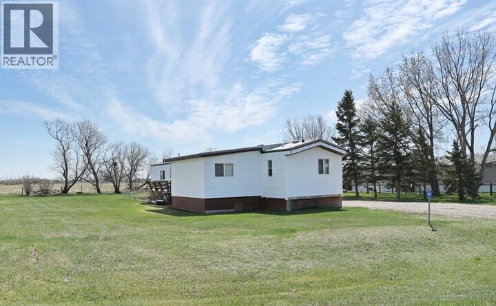 Property Photo:  7 Prins Trailer Park  AB T1R 1B8 