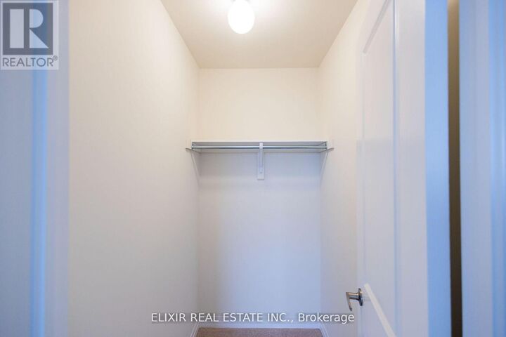 Property Photo:  20 Molnar Crescent  ON N3T 0X5 