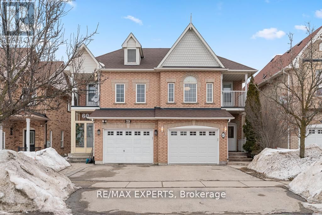 Property Photo:  62 Colonial Crescent  ON L4E 3X3 