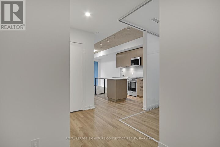 Property Photo:  1808 St Clair Avenue 410  ON M6N 0C1 