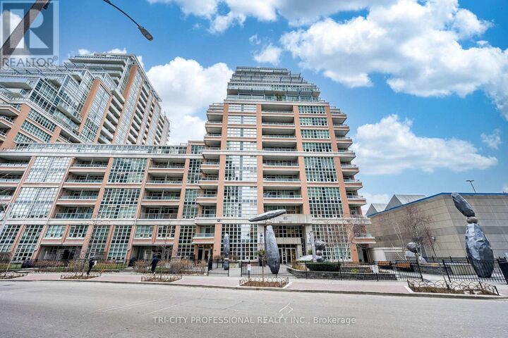 Property Photo:  85 E Liberty Street 1713  ON M6K 3R4 
